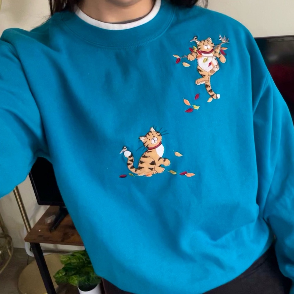 Vintage Top Stitch by Morning Sun Blue Embroidered Cat Sweatshirt